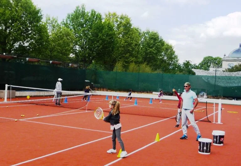 Cours de tennis collectifs au Tennis Pereire Paris