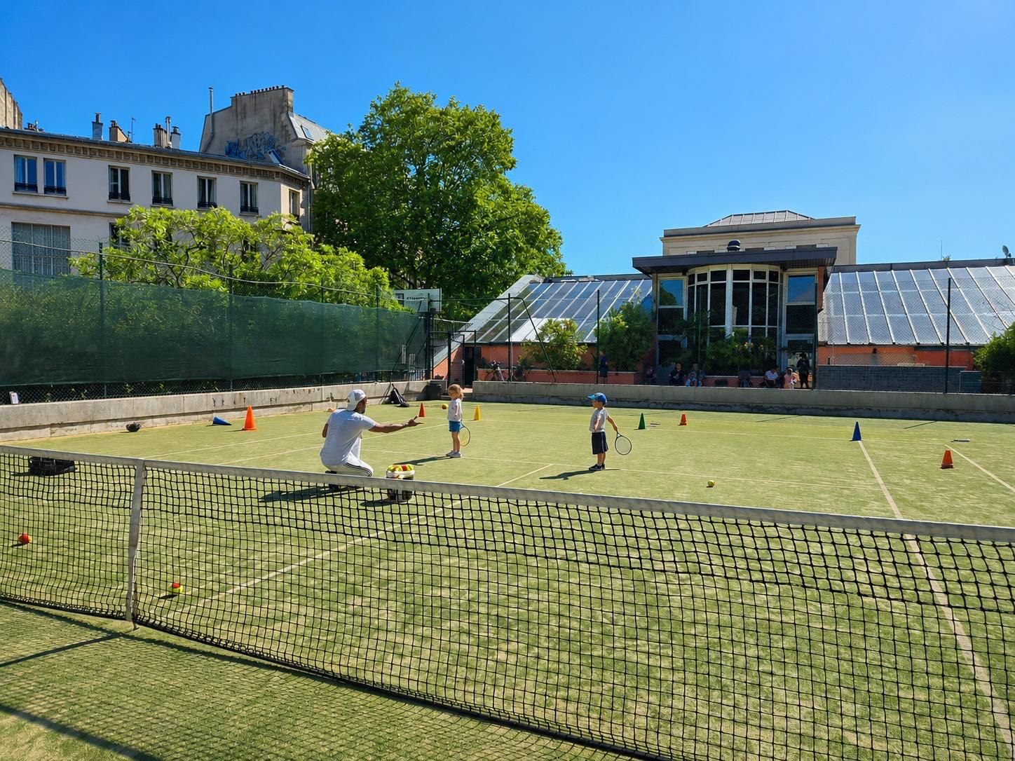 Cours de tennis collectifs au Tennis Pereire Paris